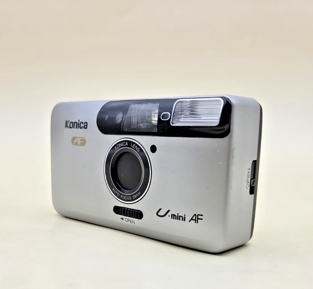 Konica U-Mini AF point and shoot 35mm film camera Auto Exposure